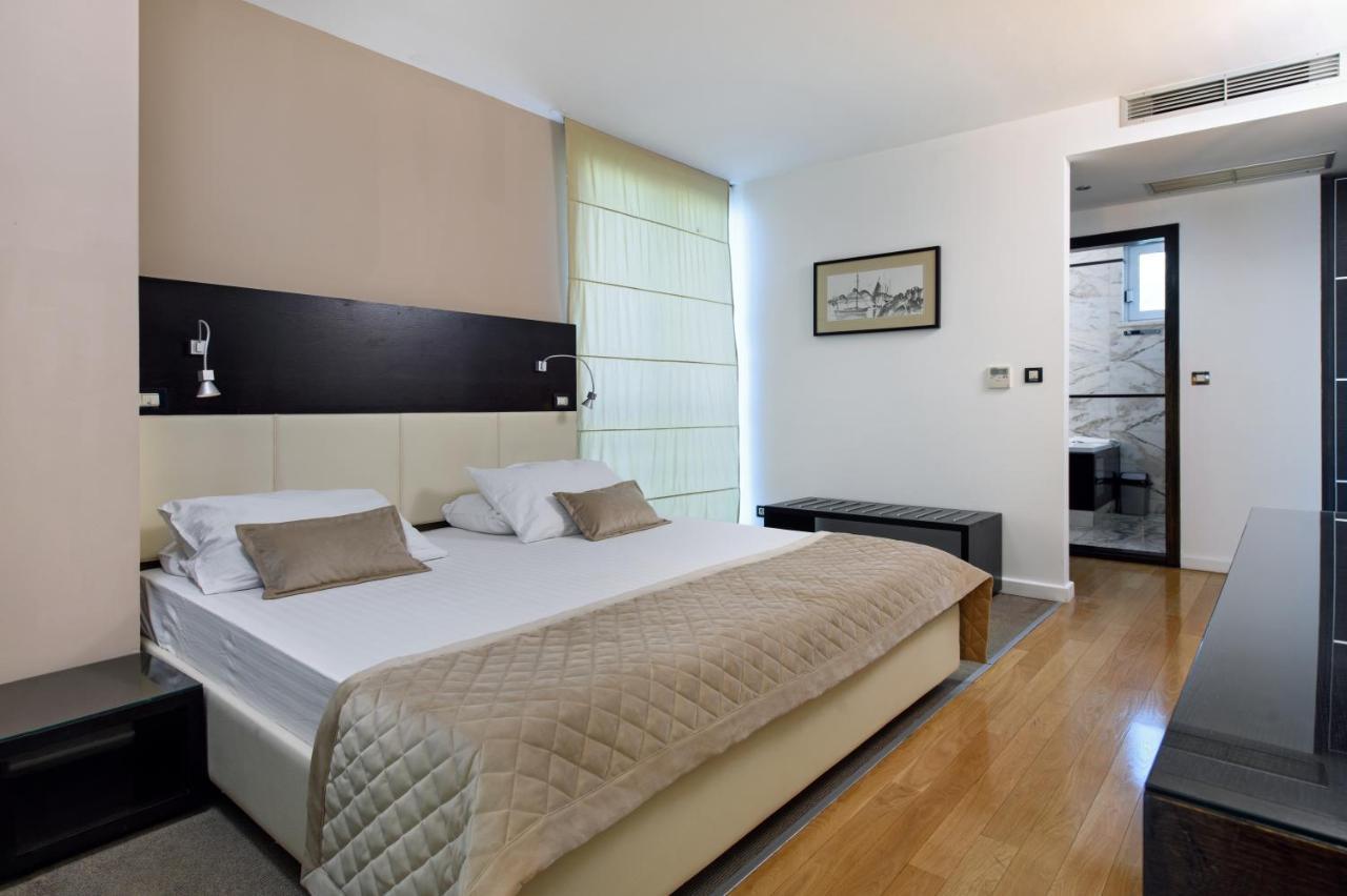 Hotel San Antonio Podstrana Ngoại thất bức ảnh