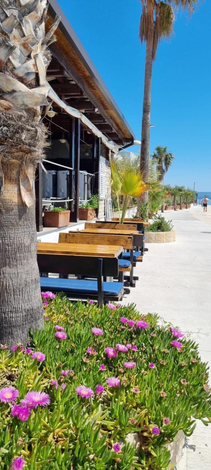 Hotel San Antonio Podstrana Ngoại thất bức ảnh