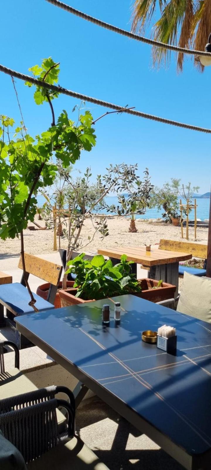 Hotel San Antonio Podstrana Ngoại thất bức ảnh